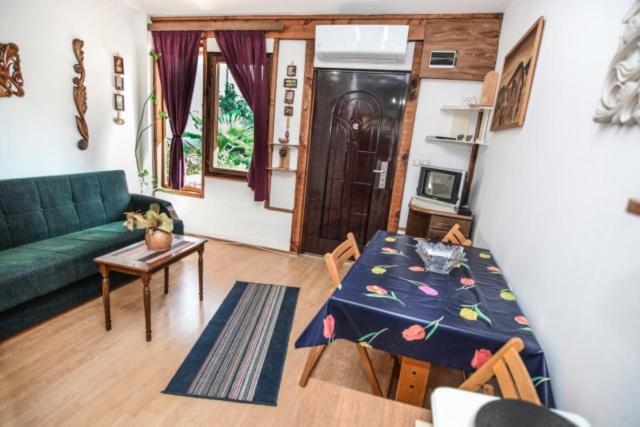 Backyard Apartment Ohrid Exterior photo